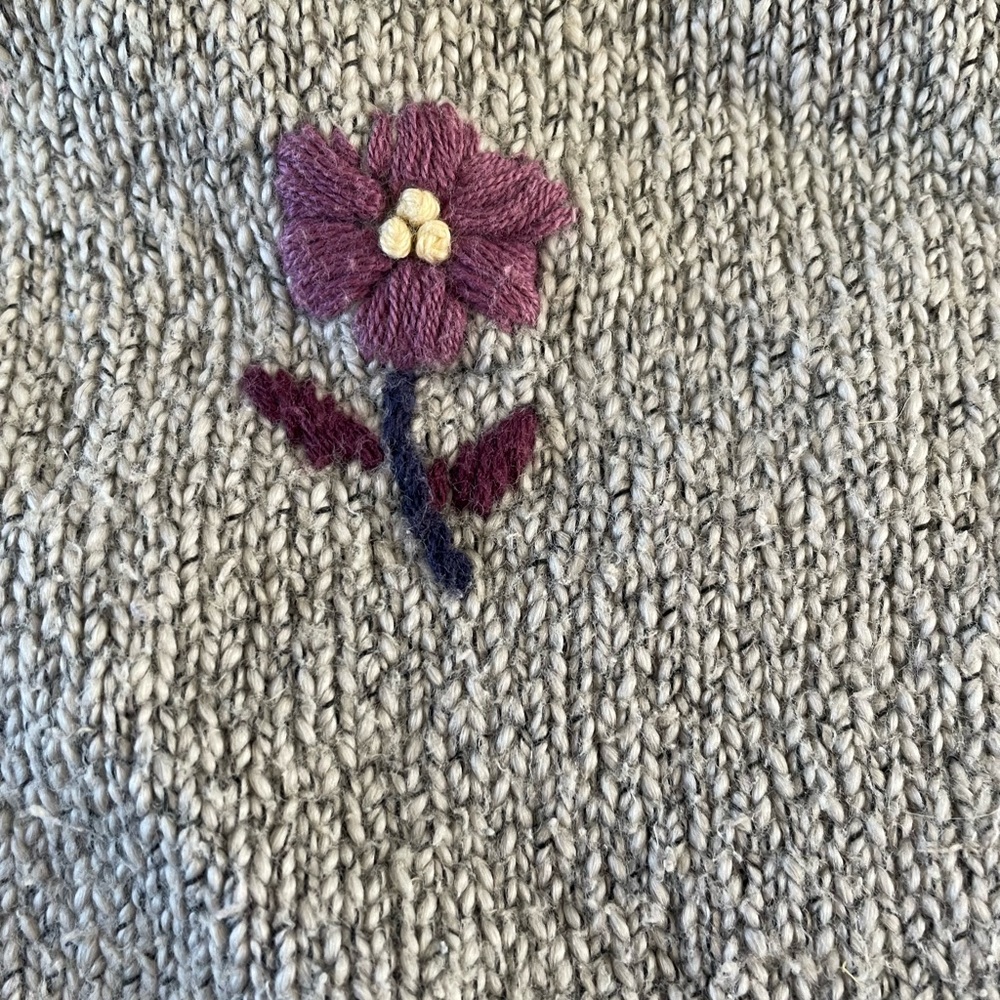 Northern Reflections Embroidered Gray Cardigan - Picture 5 of 6